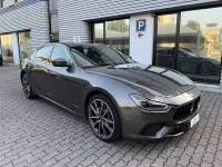 Usata Maserati Ghibli 330 CV (242 kW) 2022 Grigio / metallizzato Berlina