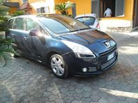 Usata Peugeot 5008 109 CV (80 kW) 2010 Blu/azzurro Monovolume