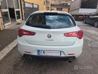 Usata Alfa Romeo Giulietta 140 CV (102 kW) 2012 Bianco Berlina