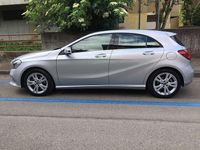 Usata Mercedes A200 136 CV (100 kW) 2018 Argento Monovolume