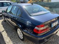 Usata BMW 320 140 CV (102 kW) 2004 Blu Berlina