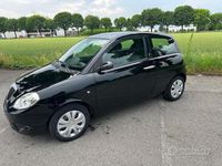 Usata Lancia Ypsilon 60 CV (44 kW) 2008 Nero Utilitaria