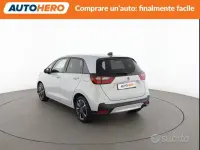 Begagnad Honda Jazz Advance 107 HK (78 kW) 2024 Grå Halvkombi