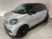 Usata Smart ForFour Passion 90 CV (66 kW) 2017 Argento Utilitaria
