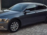 Usata VW Passat Business 180 CV (132 kW) 2016 Grigio Berlina