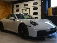 Nouă Porsche 911 541 CP (397 kW) 2026 Gri Cabrio