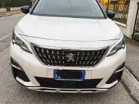 Usata Peugeot 3008 Allure 131 CV (96 kW) 2019 Bianco SUV