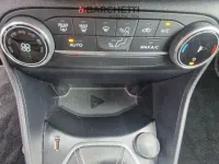 Usata Ford Fiesta Titanium 75 CV (55 kW) 2023 Bianco Utilitaria