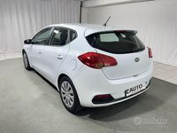Usata Kia Ceed Active 99 CV (72 kW) 2013 Bianco Utilitaria