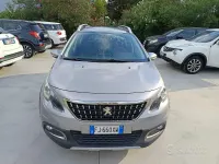 Usata Peugeot 2008 109 CV (80 kW) 2017 SUV