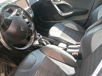 Usata Peugeot 2008 2016 Bianco SUV