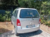 Usata Opel Agila 69 CV (50 kW) 2004 Grigio Monovolume