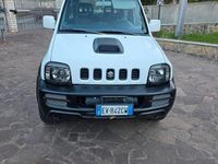 Usata Suzuki Jimny 86 CV (63 kW) 2008 Bianco SUV
