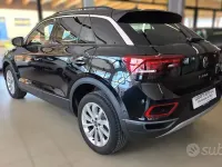 Usata VW T-Roc Edition 116 CV (85 kW) 2025 Nero SUV
