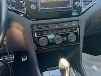 Usata VW Golf Sportsvan 110 CV (80 kW) 2017 Grigio Monovolume