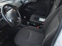 Usata Ford Tourneo Courier 95 CV (69 kW) 2017 Bianco Monovolume