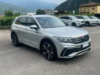 Usata VW Tiguan R-line 190 CV (139 kW) 2023 Grigio SUV