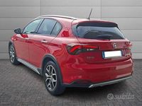 Usata Fiat Tipo Cross 101 CV (74 kW) 2021 Rosso Berlina