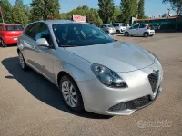 Usata Alfa Romeo Giulietta Super 120 CV (88 kW) 2017 Grigio Utilitaria