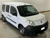 Usata Renault Kangoo 90 CV (66 kW) 2011 Bianco Monovolume