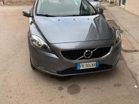 Usata Volvo V40 Business Edition 120 CV (88 kW) 2017 Grigio Berlina