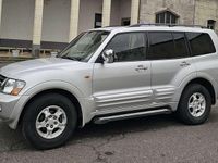 Usata Mitsubishi Pajero 160 CV (117 kW) 2001 Argento SUV
