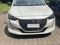 Usata Peugeot 208 Allure 75 CV (55 kW) 2022 Bianco Utilitaria