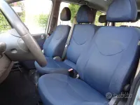 Usata Fiat Multipla 103 CV (75 kW) 2007 Grigio Monovolume