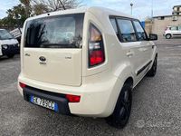 Usata Kia Soul 127 CV (93 kW) 2011 Beige SUV