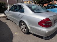 Usata Mercedes E270 177 CV (130 kW) 2005 Berlina