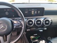 Usata Mercedes A180 136 CV (100 kW) 2019 Grigio Utilitaria