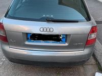 Usata Audi A4 131 CV (96 kW) 2002 Argento Station wagon