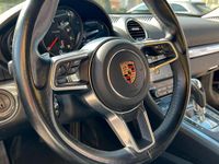 Usata Porsche Boxster Spyder 299 CV (219 kW) 2019 Grigio Cabrio