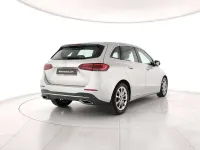 Usata Mercedes B160 109 CV (80 kW) 2019 Argento Utilitaria