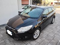 Usata Ford Focus 115 CV (84 kW) 2012 Nero Station wagon