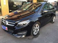 Usata Mercedes B180 109 CV (80 kW) 2017 Nero Monovolume