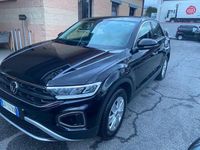 Usata VW T-Roc Style 110 CV (80 kW) 2022 Nero SUV