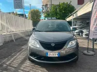 Usata Lancia Ypsilon 69 CV (50 kW) 2020 Grigio Utilitaria