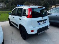 Usata Fiat Panda 4x4 S 85 CV (62 kW) 2019 Bianco Utilitaria