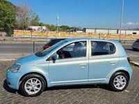 Usata Toyota Yaris Sol 75 CV (55 kW) 2004 Blu Berlina