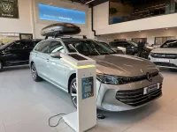 Nuova VW Passat Business 150 CV (110 kW) 2025 Dolomite silver metallizzato Station wagon