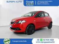 Usata Lancia Ypsilon Silver 69 CV (50 kW) 2021 Rosso(met.) Utilitaria