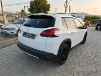Usata Peugeot 2008 99 CV (72 kW) 2017 Bianco SUV
