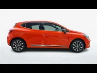 Usata Renault Clio V Techno 91 CV (66 kW) 2023 Arancio Berlina