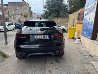 Usata Jaguar E-Pace R-Dynamic 150 CV (110 kW) 2020 Nero SUV