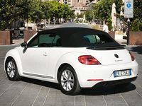Usata VW Beetle Cabriolet R-line 105 CV (77 kW) 2013 Bianco Cabrio