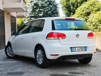 Usata VW Golf VI 105 CV (77 kW) 2010 Bianco Utilitaria