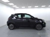 Usata Lancia Ypsilon S 69 CV (50 kW) 2024 Nero Utilitaria