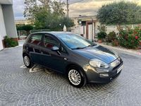 Usata Fiat Punto Street 75 CV (55 kW) 2015 Grigio Berlina