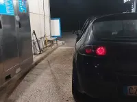 Begagnad Seat Leon 105 HK (77 kW) 2006 Svart Halvkombi